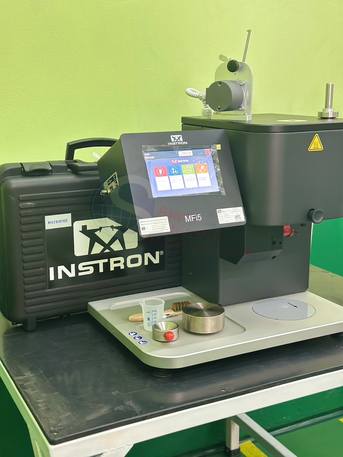 ติดตั้งเครื่องวัดอัตราการหลอมไหลของพลาสติก (Melt Flow Index Tester) ยี่ห้อ INSTRON รุ่น MFi5 (OW76)