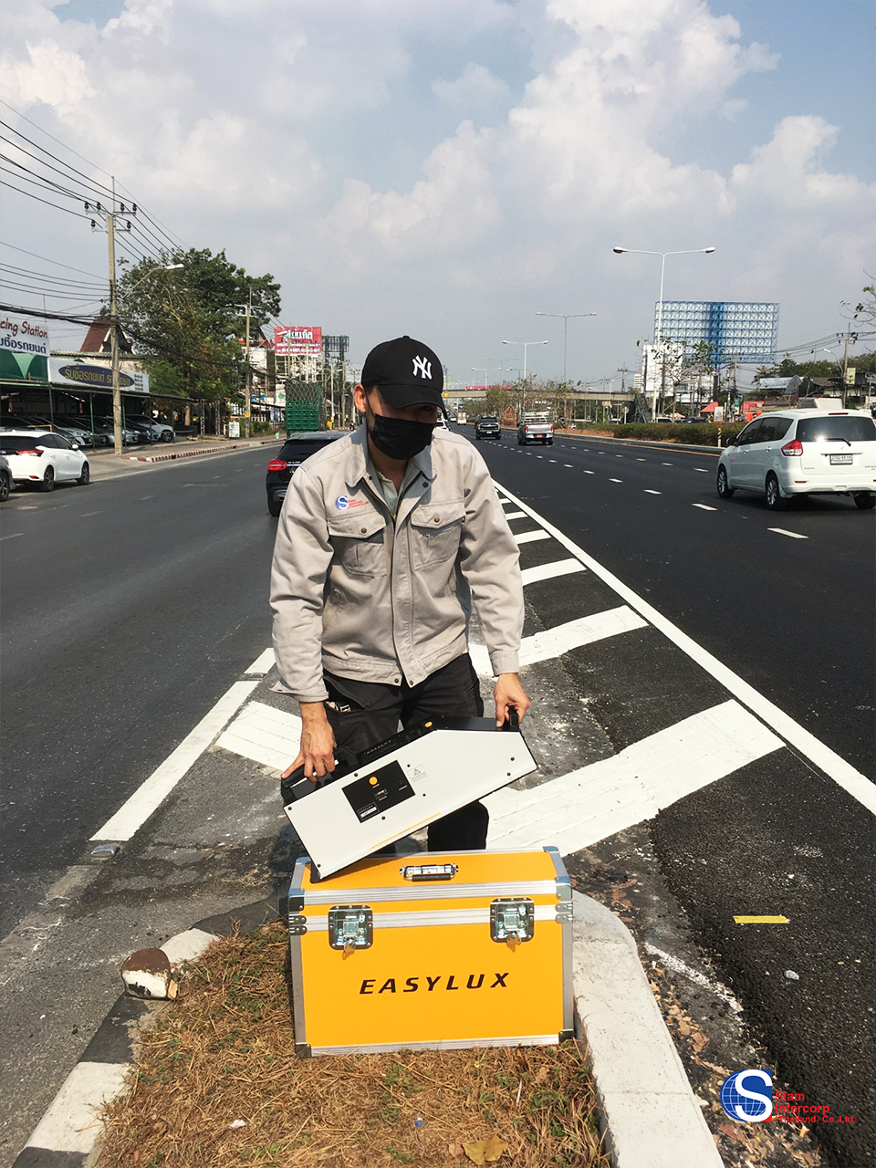 เครื่องวัดการสะท้อนแสงของเสันจราจร (Retroreflectometer for Load Marking) พื้นที่จังหวัด ยโสธร (OW8)