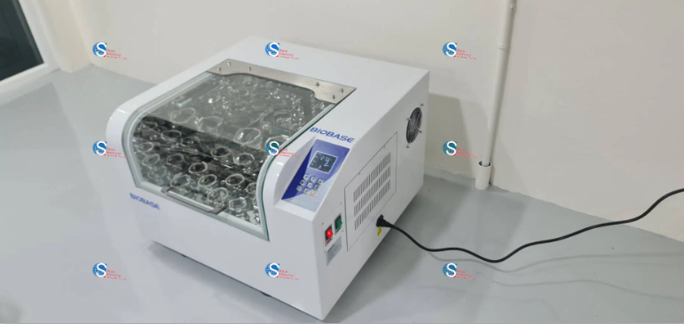 เครื่องเขย่าพร้อมควบคุมอุณหภูมิ (Shaking Incubator) ยี่ห้อ BIOBASE รุ่น BJPX-200B (Our Works (THAI IEC CO.,LTD) (OW47)