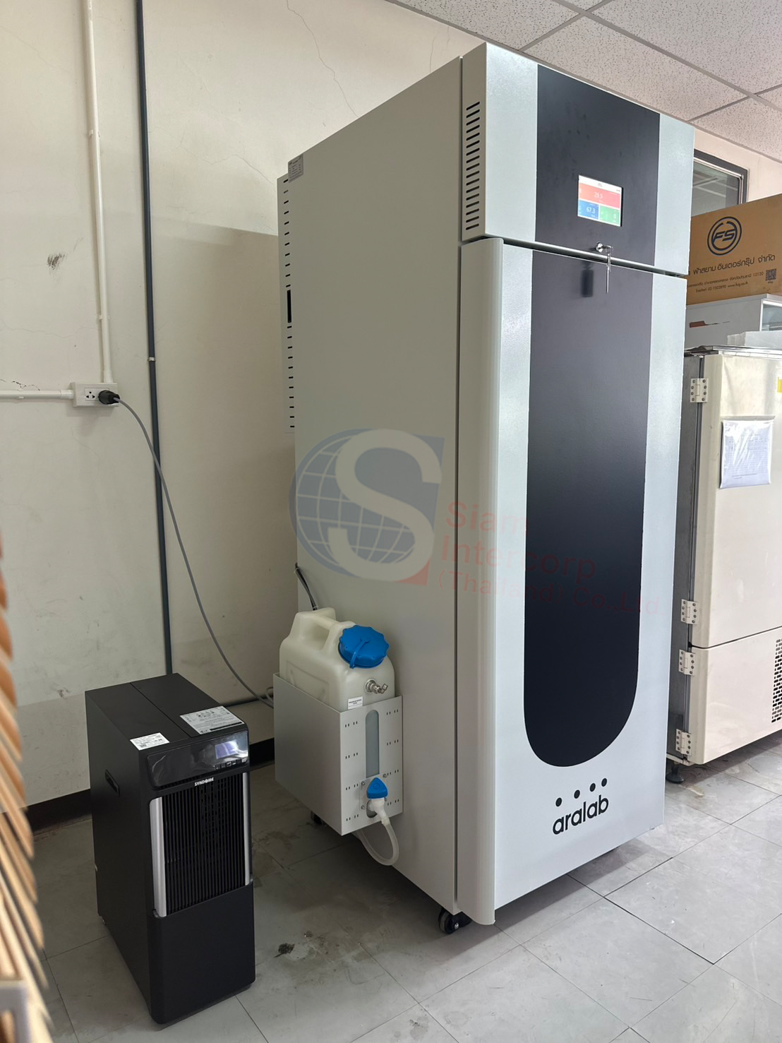 ตู้ควบคุมการเจริญเติบโตเพาะเลี้ยงพืช และชีวภาพ (BIO PLANT RESEARCH) ยี่ห้อ ARALAB รุ่น FITOCLIMA 600 & 1200 (OW88)