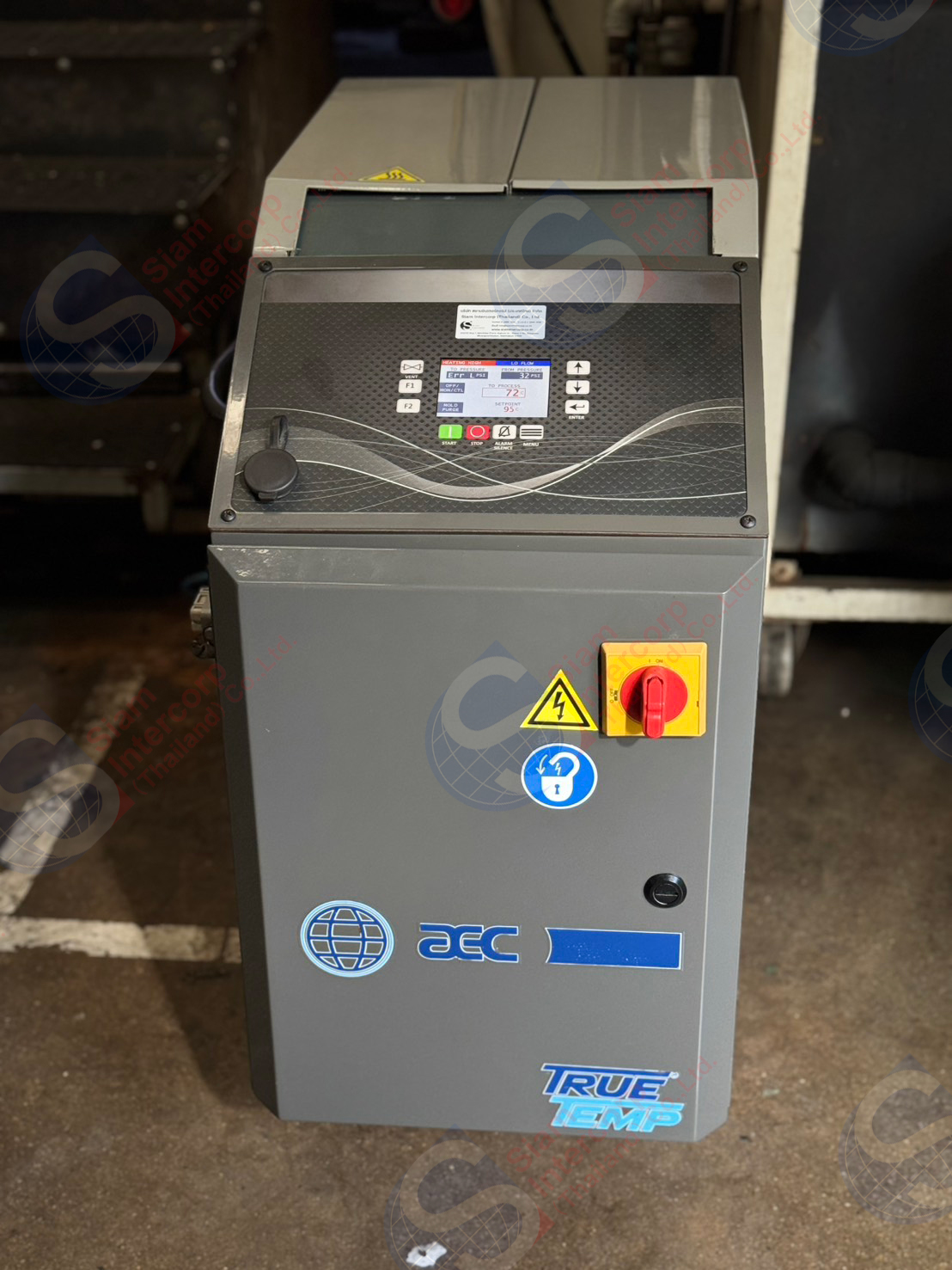 เครื่องควบคุมอุณหภูมิสำหรับฉีดแม่พิมพ์ ชนิดน้ำ (Water Temperature Control Unit) ยี่ห้อ Sterling รุ่น TC130 Series (OW121) เครื่องควบคุมอุณหภูมิสำหรับฉีดแม่พิมพ์ ชนิดน้ำ (Water Temperature Control Unit) ยี่ห้อ Sterling รุ่น TC130 Series (OW121)