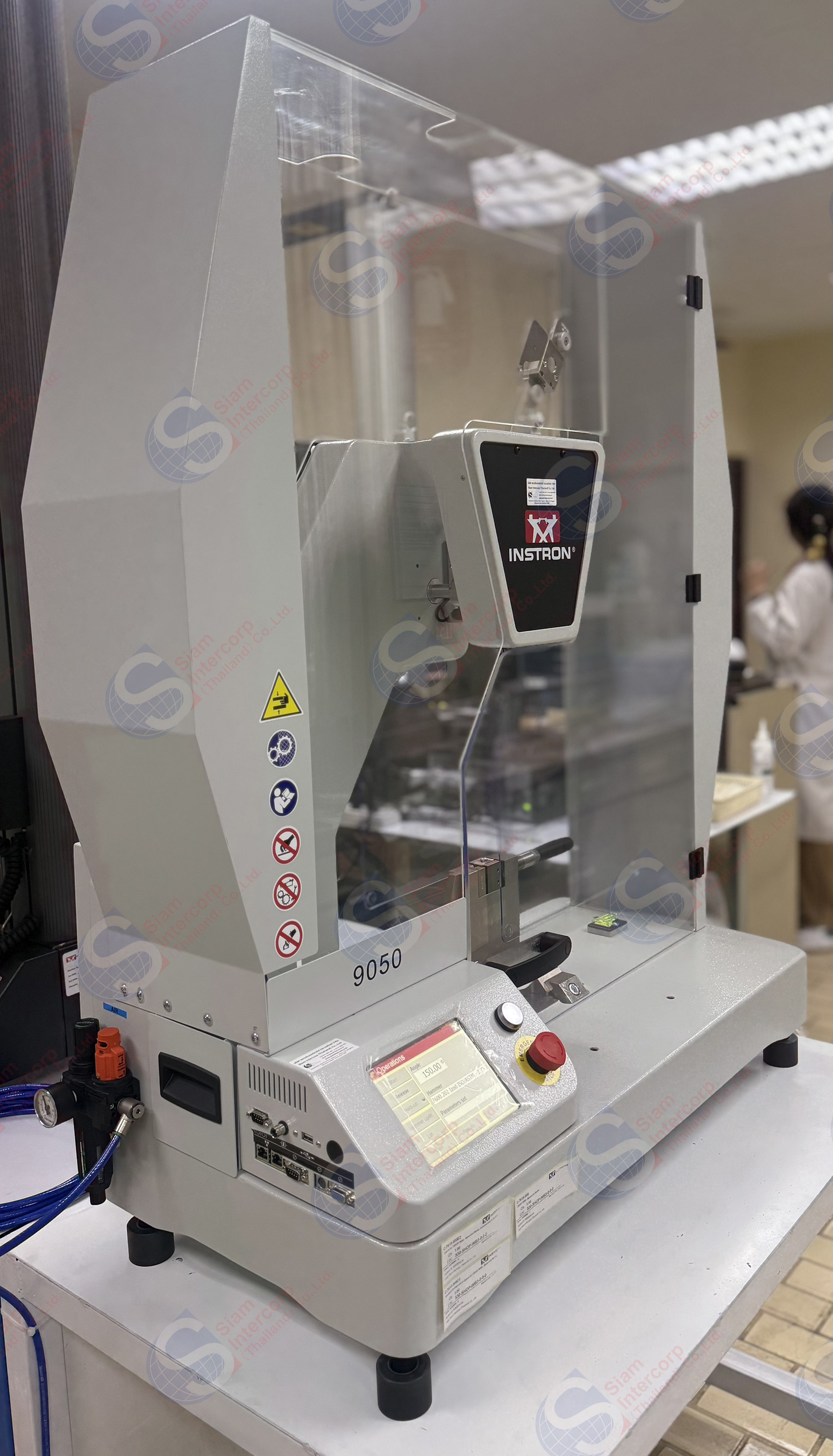 เครื่องทดสอบแรงกระแทกแบบค้อนเหวี่ยง (Motorized Version C-7615-000) ยี่ห้อ INSTRON รุ่น CEAST 9050 (OW128)