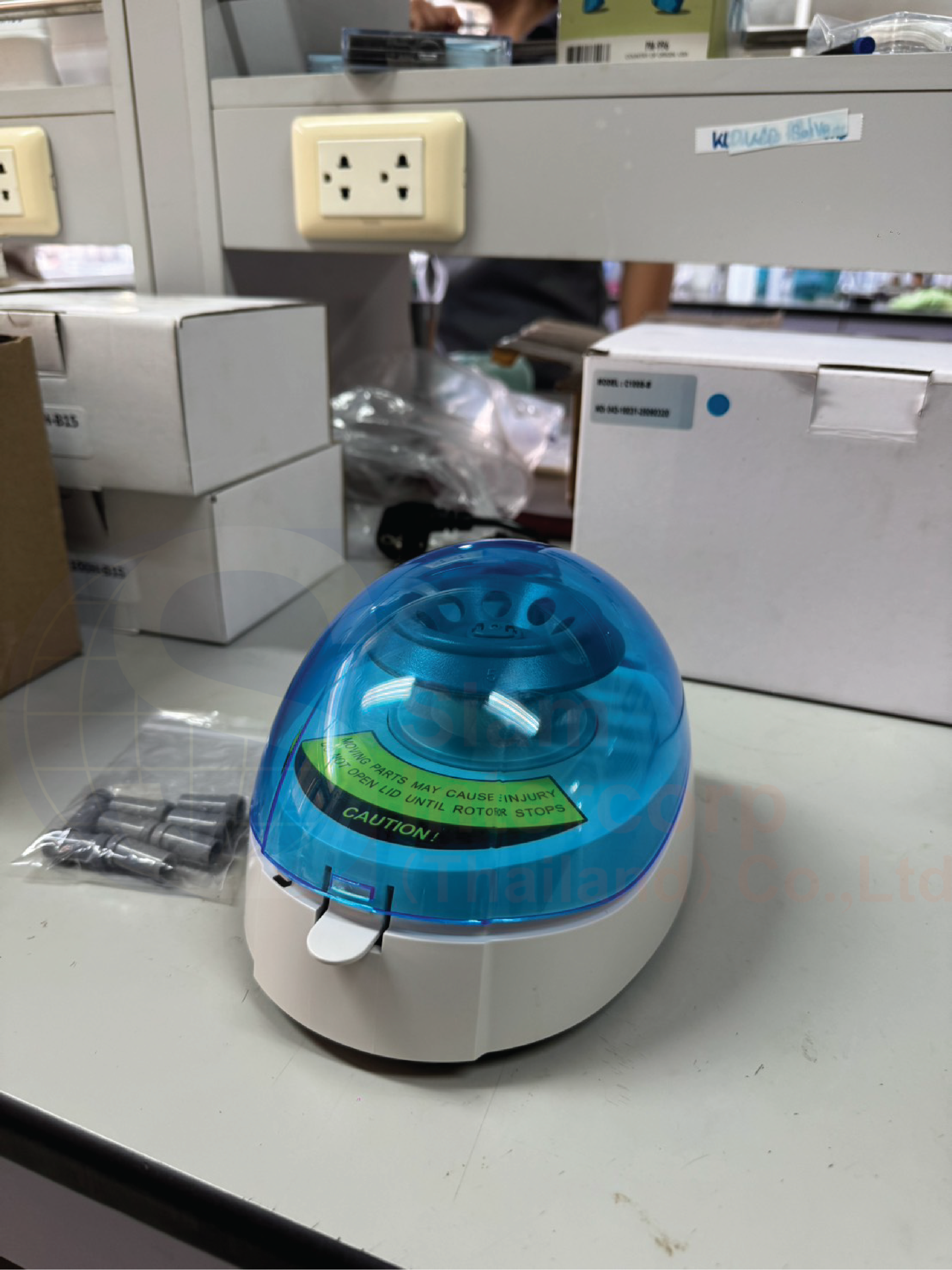 MyFuge Mini Centrifuge, blue lid, with 2 rotors Model C1008-B